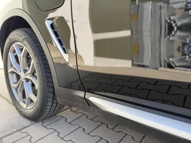 BMW X3 xDrive30e High Executive 2021 Hybride Benzine 34