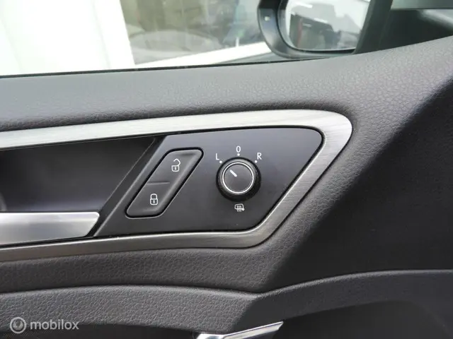 Volkswagen Golf 1.4 TSI Comfortline 2013 Benzine 21
