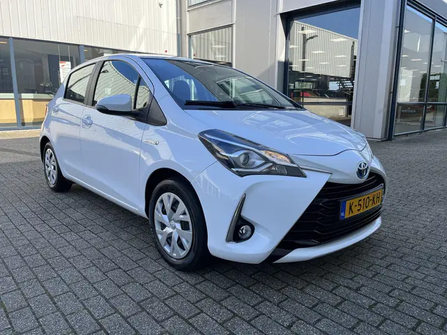Toyota Yaris 1.5 Hybrid Active 2019 Hybride Benzine 56