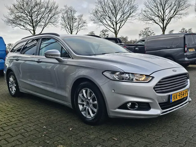 Ford Mondeo Wagon 1.5 Trend 2016 Benzine 6