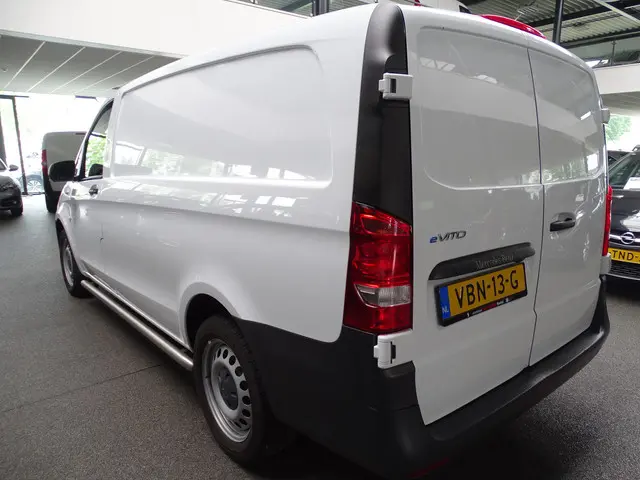 Mercedes-Benz eVito eVito Lang 41 kWh 2019 Elektrisch 2