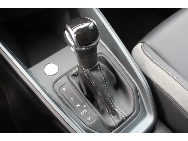 Audi A1 citycarver 30 TFSI epic Automaat 2020 Benzine 14
