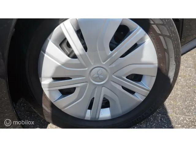 Mitsubishi Space Star 1.0 Cool+ Airco 5 deurs 2020 Benzine 7