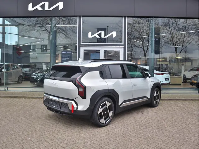 Kia EV3 Plus Advanced 81.4 kWh 2025 Elektrisch 4