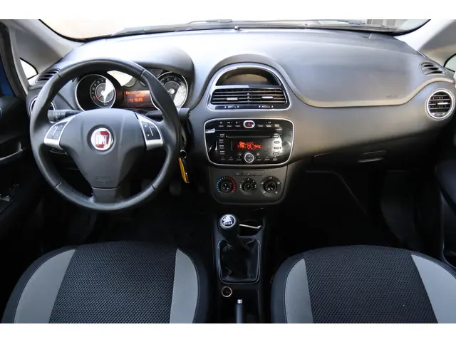 Fiat Punto EVO 0.9 TWINAIR EASY 5-DEURS 2012 Benzine 11