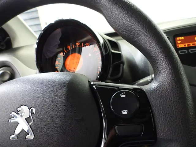 Peugeot 108 1.0 e-VTi Active Premium 2020 Benzine 11
