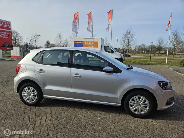 Volkswagen Polo 1.0 2015 Benzine 5