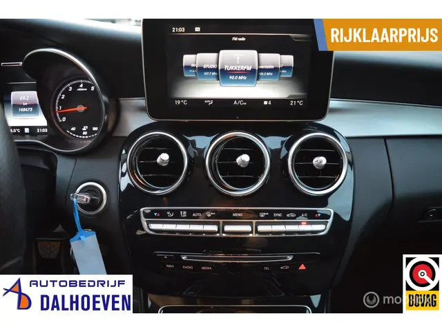 Mercedes-Benz C-Klasse 180 2014 Benzine 22