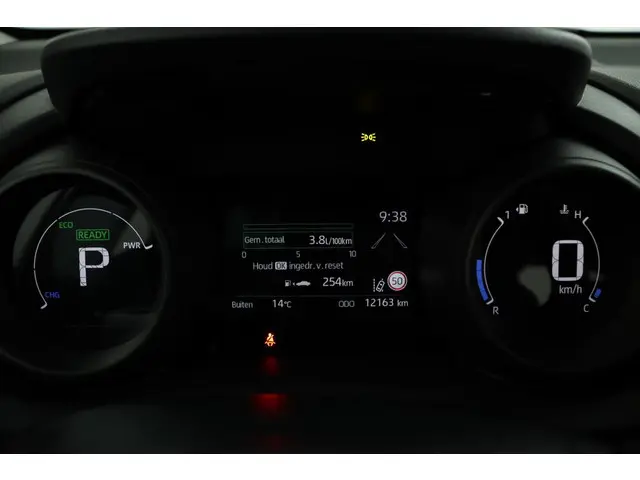 Toyota Yaris 1.5 Hybrid Dynamic 2023 Hybride Benzine 6