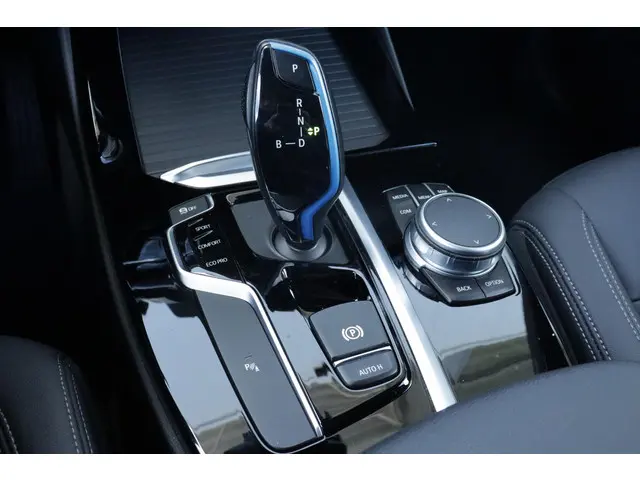 BMW iX3 Executive 80 kWh 2021 Elektrisch 26