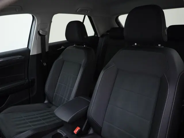 Volkswagen T-Roc 1.5TSI/150PK Style DSG 2024 Benzine 5