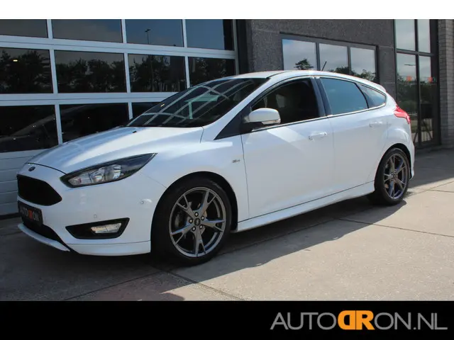 Ford Focus 1.0 ST-Line 126 Pk HB 2017 Benzine