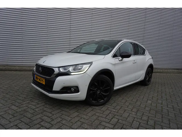 DS DS 4 CROSSBACK 1.2 PureTech So Chic 2015 Benzine