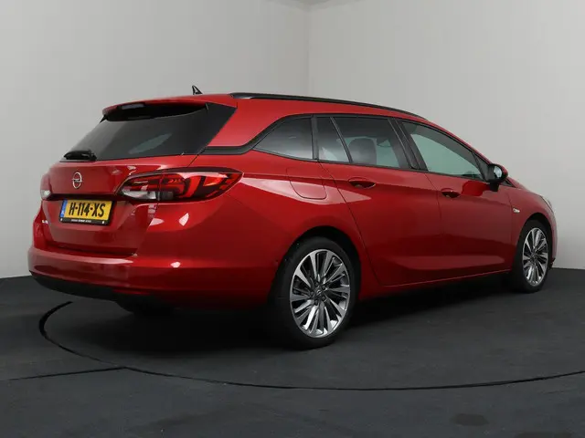 Opel Astra Sports Tourer 1.4 Ultimate 2020 Benzine 2