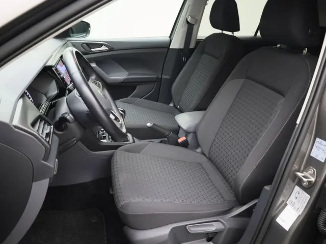 Volkswagen T-Cross 1.0TSI/95PK Life 2021 Benzine 17