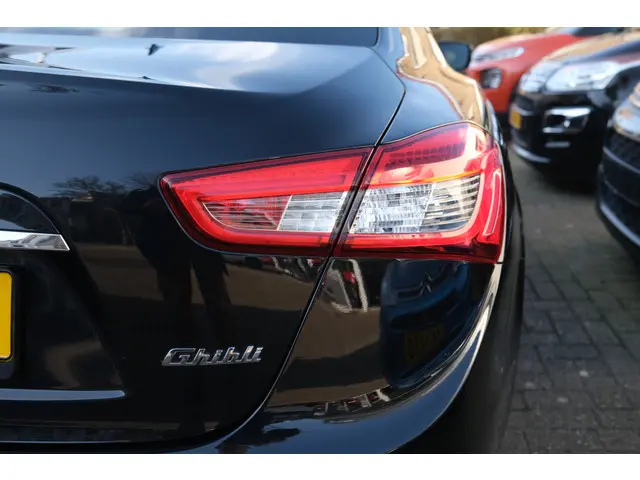 Maserati Ghibli S Q4 2016 Benzine 39