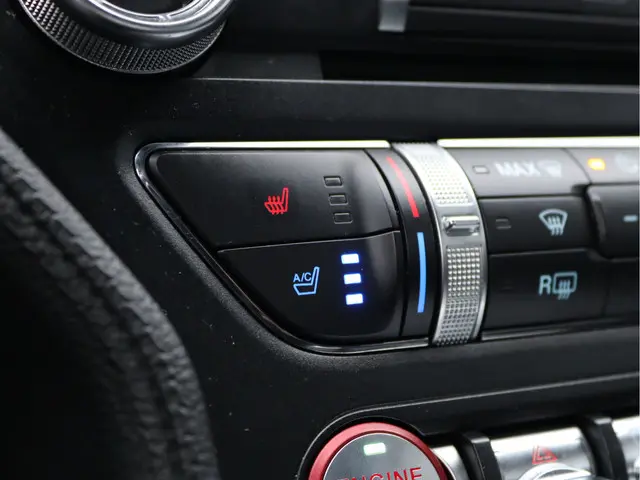 Ford Mustang Fastback 5.0 V8 GT 2018 Benzine 74