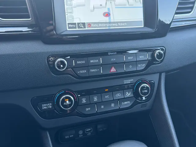 Kia Niro 1.6 GDi Hybrid DyanmicLine 2019 Hybride Benzine 18