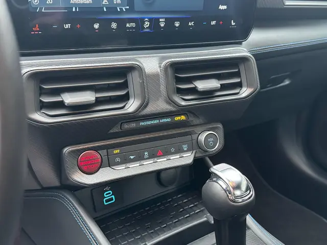 Ford Mustang Fastback GT 5.0 V8 Dark Horse 2024 Benzine 21