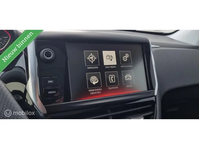 Peugeot 2008 1.2 PureTech GT-line 2017 Benzine 28