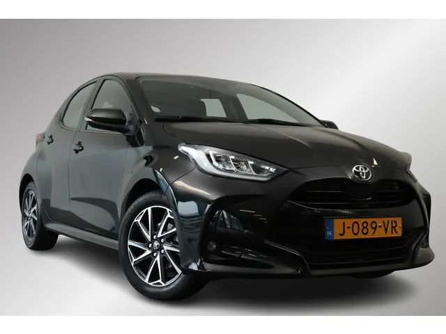 Toyota Yaris 1.5 VVT-i Dynamic, Full LED 2020 Benzine 2