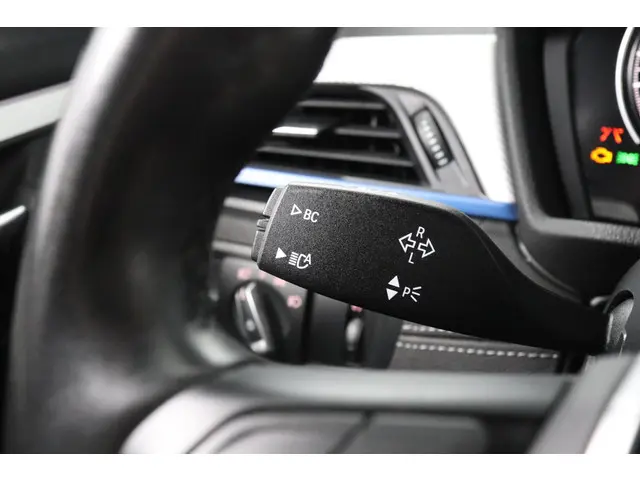 BMW X2 xDrive25e Executive M-Sport 2021 Hybride Benzine 27
