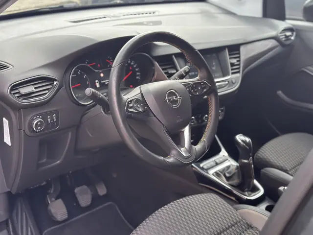 Opel Crossland X 1.2 Turbo Innovation 2018 Benzine 16