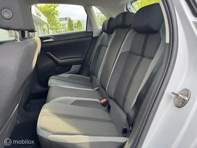 Volkswagen Polo 1.0 TSI Beats 2018 Benzine 15