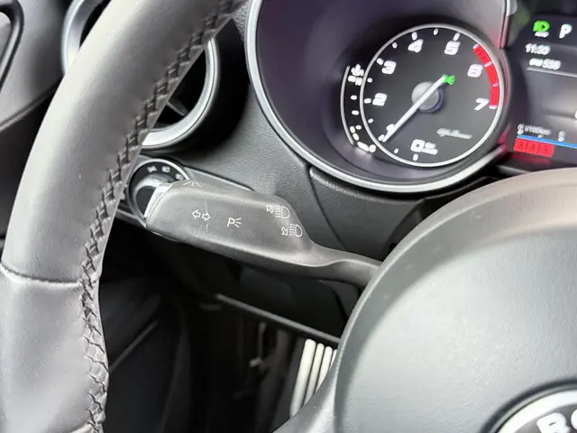 Alfa Romeo Stelvio 2.0 T AWD Super 2019 Benzine 28