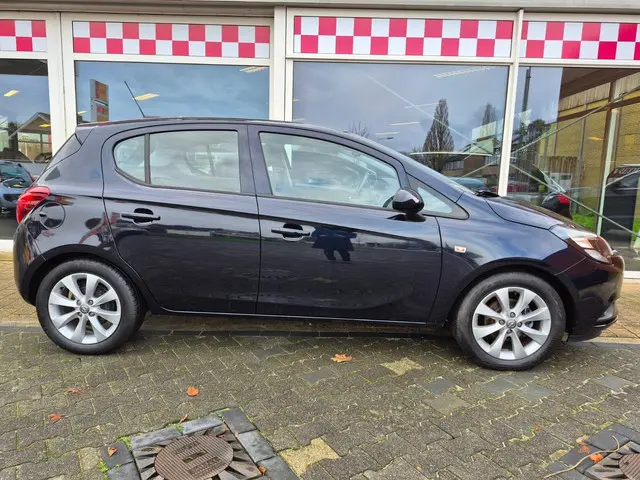 Opel Corsa 1.4 Favourite 2019 Benzine 10