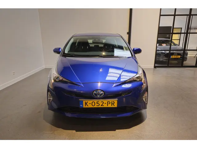 Toyota Prius 1.8 Dynamic 2018 Hybride Benzine 5