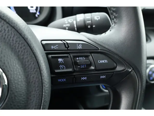 Toyota Yaris 1.5 VVT-i Dynamic 2023 Benzine 13