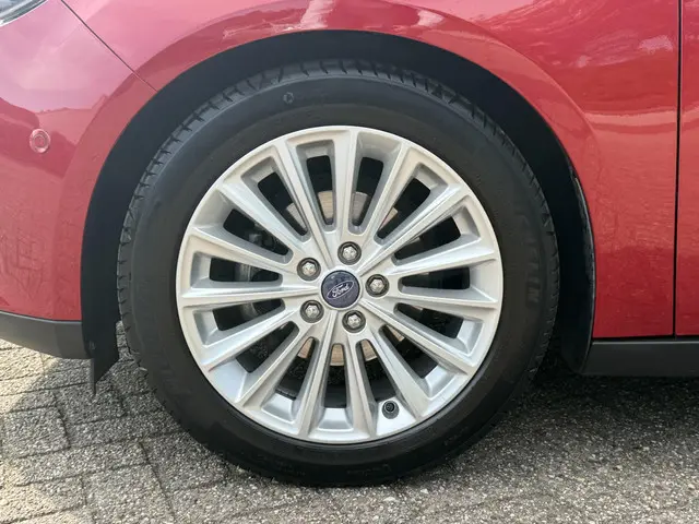 Ford Focus Wagon 1.0 Ecoboost Titanium 2016 Benzine 10