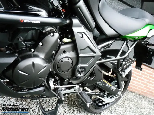 Kawasaki Versys 650 ABS 2022 Benzine 19