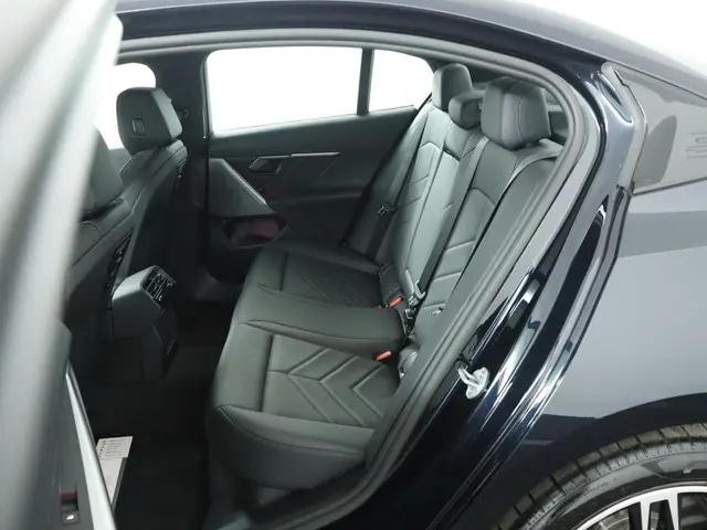 BMW i5 Sedan xDrive40 2025 Elektrisch 15