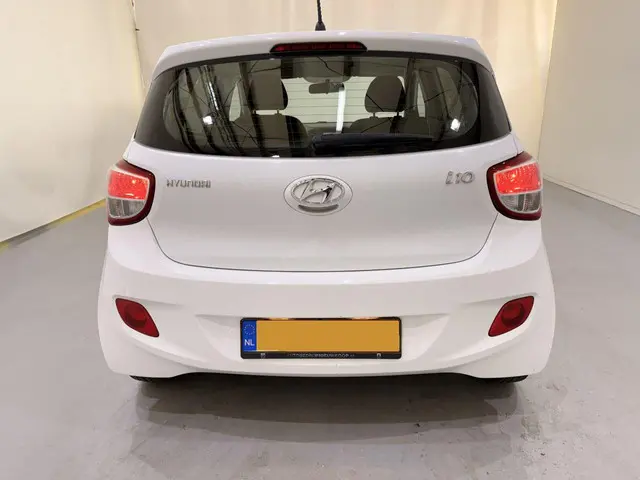 Hyundai i10 I-10 1.0 Go Climate/Navi 2016 Benzine 5
