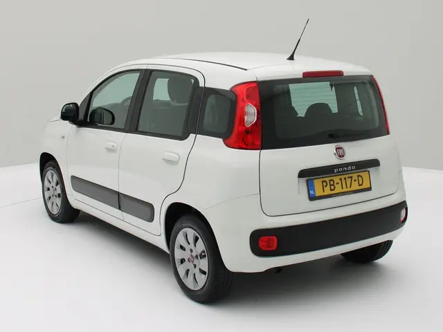 Fiat Panda 0.9 TwinAir Lounge 2017 Benzine 3
