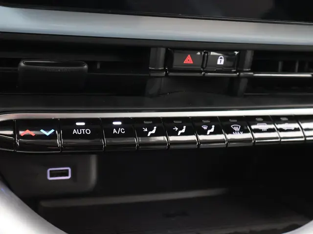 Fiat 500e 42 kWh Aut. *CELESTIAL BLUE* 2021 Elektrisch 38