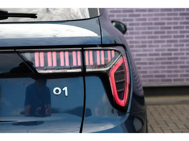 Lynk & Co 01 1.5 PHEV 2022 Hybride Benzine 23