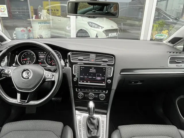 Volkswagen Golf 1.2 TSI Business Edition 2015 Benzine 6