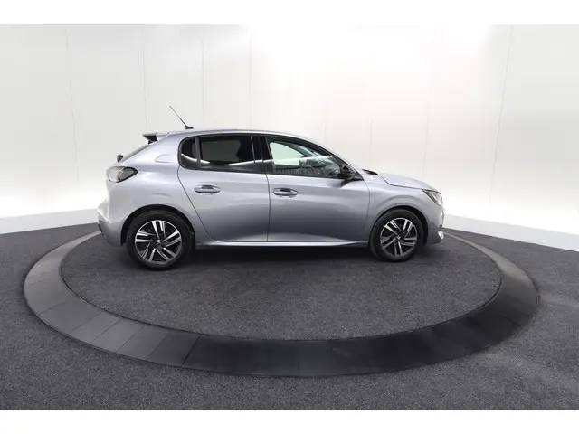 Peugeot 208 PureTech 100 Allure 2022 Benzine 9