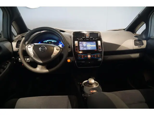 Nissan Leaf 3