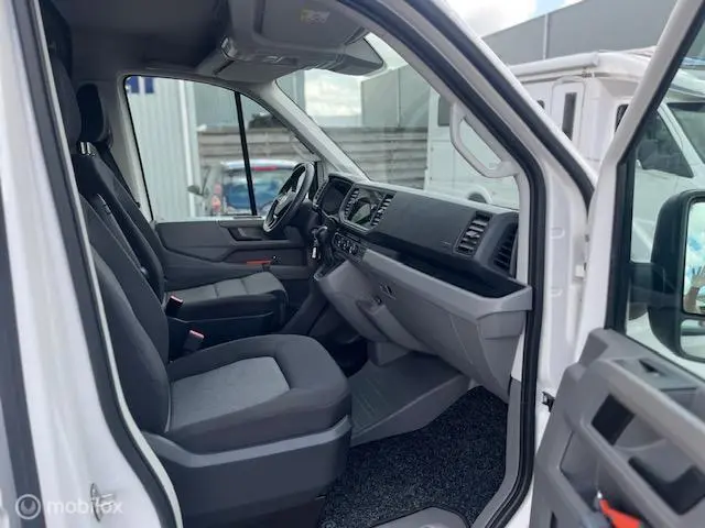 Volkswagen Crafter Bestel 35 2.0 TDI L4H3 2023 Diesel 10