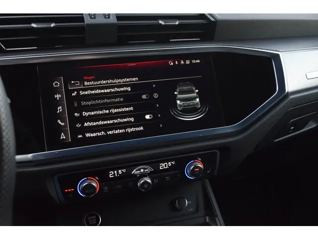 Audi Q3 Sportback 45 TFSI e 2022 Hybride Benzine 7