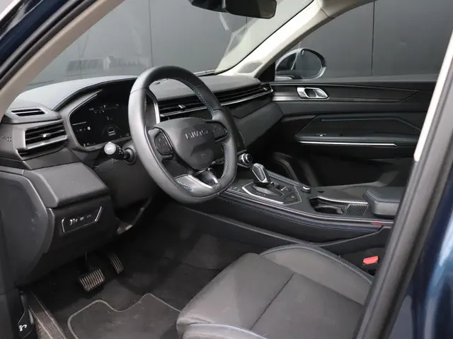 Lynk & Co 01 1.5 2023 Hybride Benzine 13