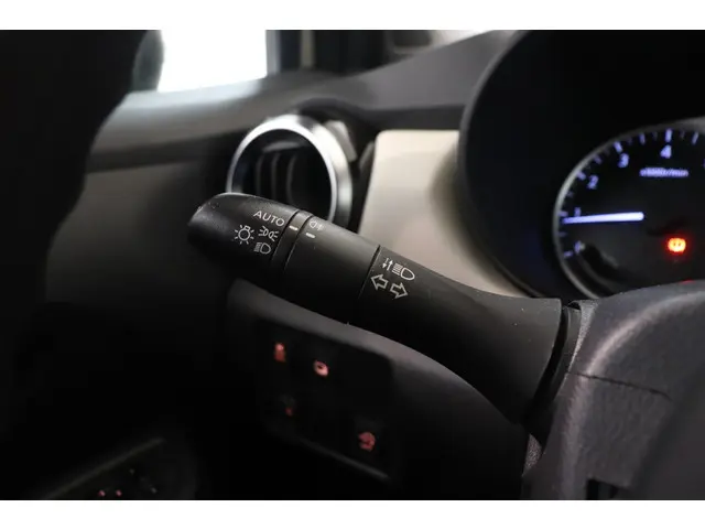 Nissan Micra 1.0 IG-T Visia 2020 Benzine 24