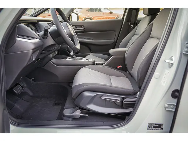 Honda Jazz 1.5i e:HEV ELEGANCE 2024 Hybride Benzine 29