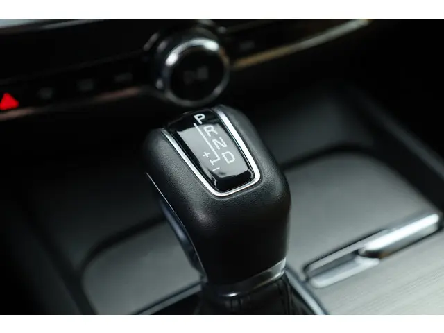 Volvo V60 2.0 T4 Inscription 2020 Benzine 6