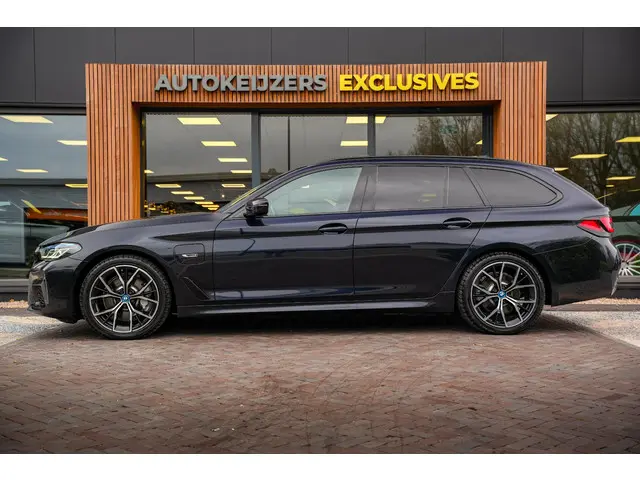 BMW 5 Serie Touring 530e 2022 Hybride Benzine 5