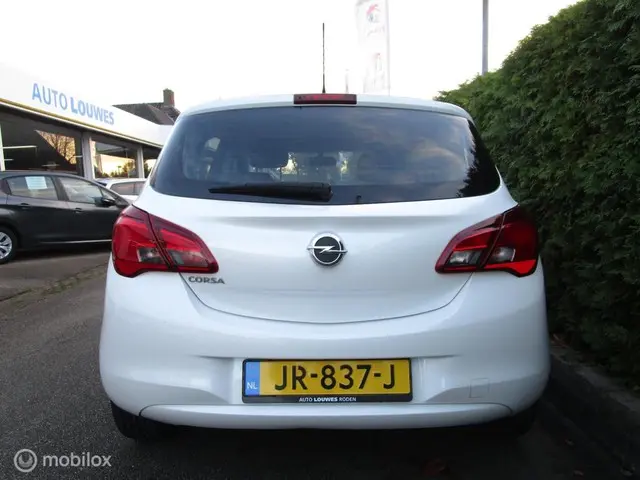 Opel Corsa 1.4 Edition 5-DEURS 2016 Benzine 6